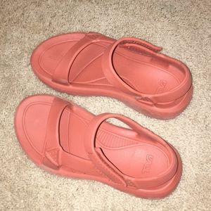 Teva Hurricane Drift Sandals